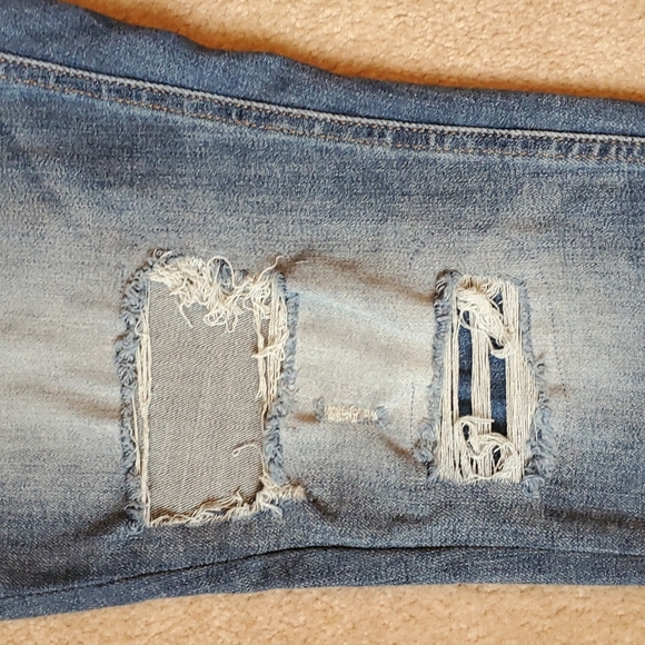 Maurices high rise super skinny button fly destructed jeans size 16W - Picture 11 of 12
